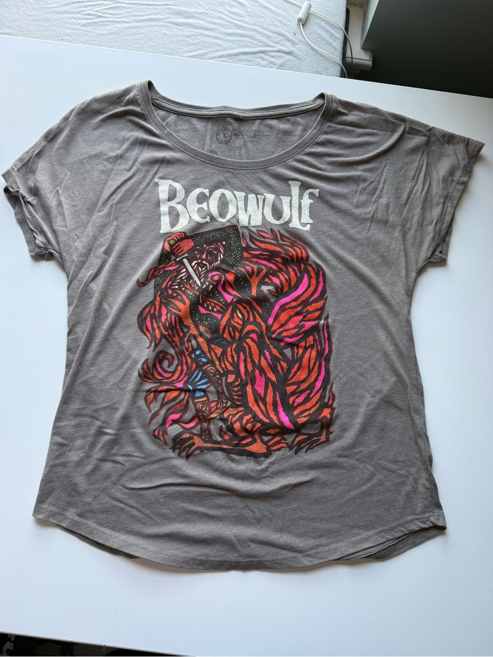 Out of Print Women’s Dolman Graphic Scoop Neck Beowulf Tee L sold out